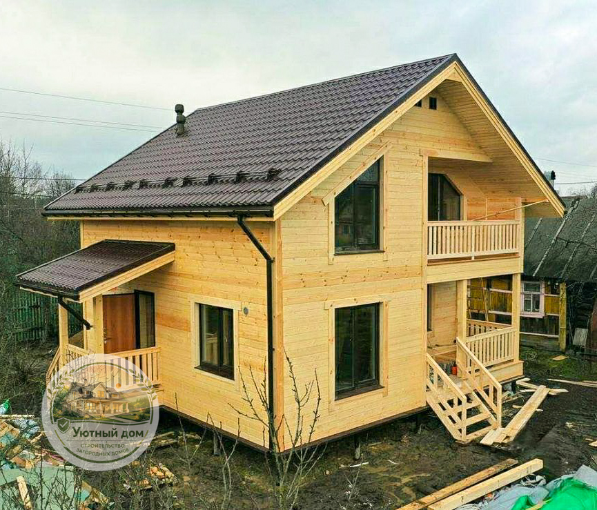 Дом 8х7 с мансардой вид 2